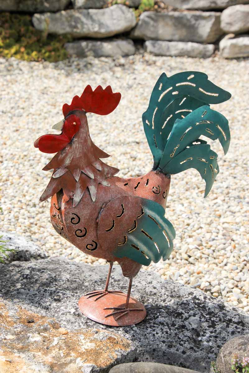 Gartenfigur Gockel Hahn Figur aus Metall. Tier Skulptur Haus und